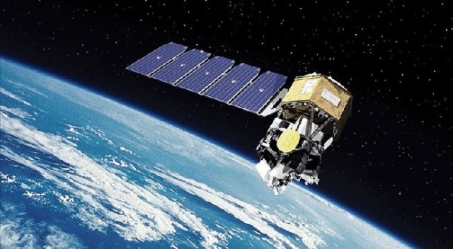 ABD&#039;ye ait iki eski uydu yörüngede çarpışabilir