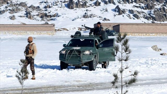 Afganistan hükümeti Taliban&#039;a ateşkes teklifini yineledi