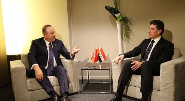 Bakan Çavuşoğlu, Barzani ile görüştü