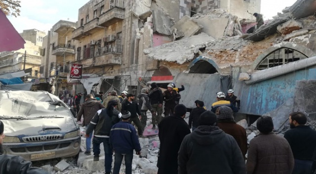 Esad rejimi İdlib&#039;te pazar yerine saldırdı: 8 yaralı