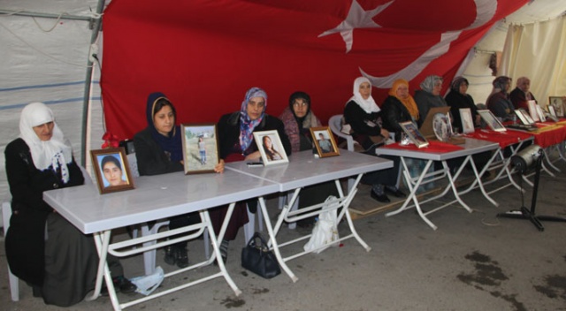 HDP önündeki evlat nöbeti 139. gününde