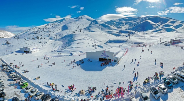 Kış turizminin yeni gözdesi Denizli Kayak Merkezi