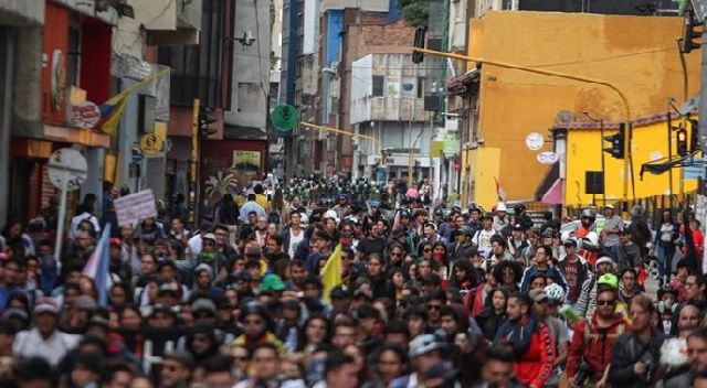 Kolombiya&#039;da hükümet karşıtı protestolar yeniden başladı