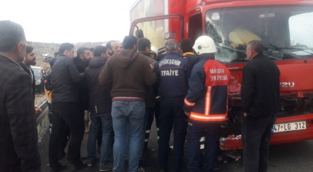 Mardin’de kamyonet ve otomobil çarpıştı: 4 yaralı