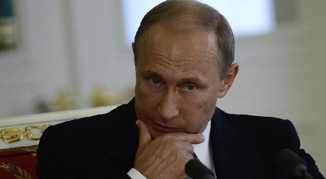 Putin, Suriye&#039;de Esad&#039;la görüştü
