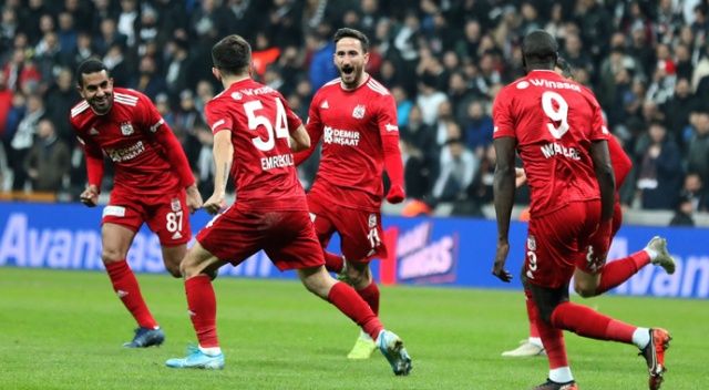 Sivasspor, yenilmezlik serisini 10 maça çıkarttı