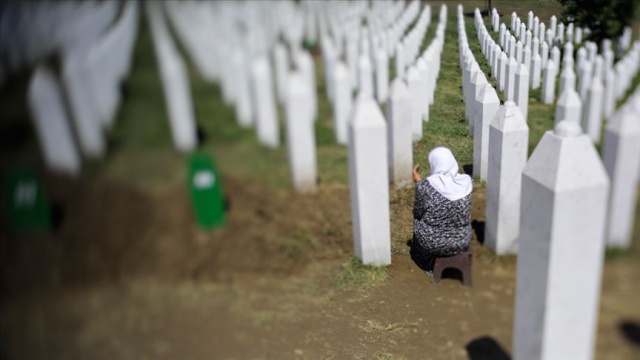 Srebrenitsalı anneler Hollanda mahkemesinin kararını AİHM&#039;e taşıdı