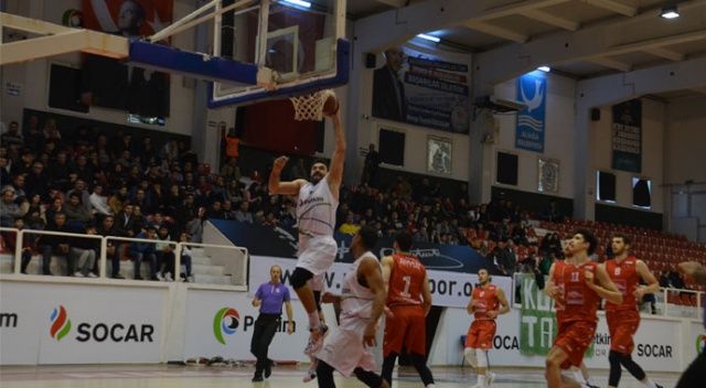 Türkiye Basketbol Ligi: Petkim Spor: 80 - Bandırma Kırmızı: 72