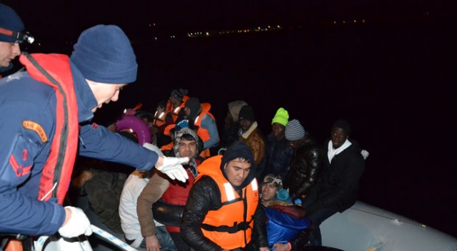 Ayvalık’ta 44 göçmen yakalandı