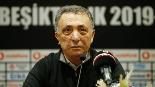 Beşiktaş Kulübü Başkanı Ahmet Nur Çebi&#039;nin dirseği kırıldı