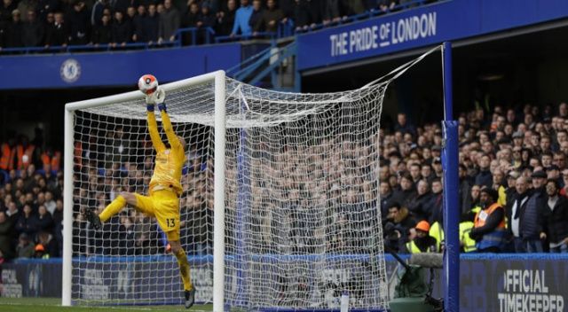 Chelsea, Tottenham&#039;ı iki golle yendi