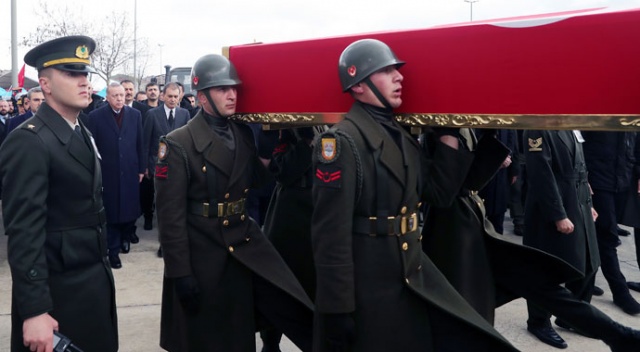 Cumhurbaşkanı Erdoğan, İdlib şehidi Emre Baysal&#039;ın cenazesine katıldı