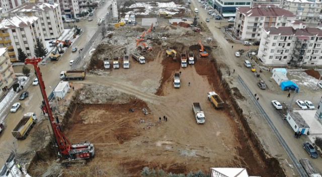 Elazığ&#039;da 435 binanın yıkımı yapıldı, yeni konutların temel atma süreci başladı