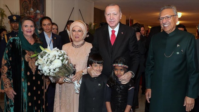 Emine Erdoğan&#039;dan ev sahipliği için Samina Alvi&#039;ye teşekkür