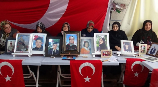 HDP önündeki ailelerin evlat nöbeti 171&#039;inci gününde