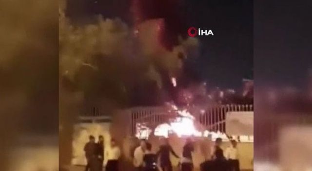 İran’da korona hastalarının tutulduğu iddia edilen sağlık ocağı ateşe verildi
