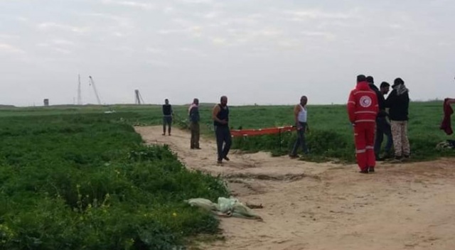 İsrail güçleri Gazze sınırında Filistinlilere ateş açtı: 1 ölü, 2 yaralı