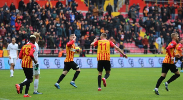 Kayserispor, Konyaspor&#039;dan puanı son anda kurtardı: 2-2
