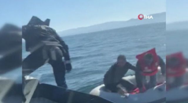 Marmara&#039;da Denizinde tekne battı, iki kişi ölümden döndü
