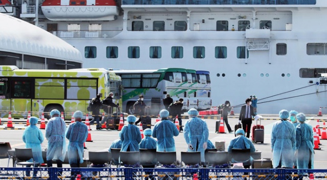 Rusya, Japonya&#039;daki gemiden 8 vatandaşını tahliye etti