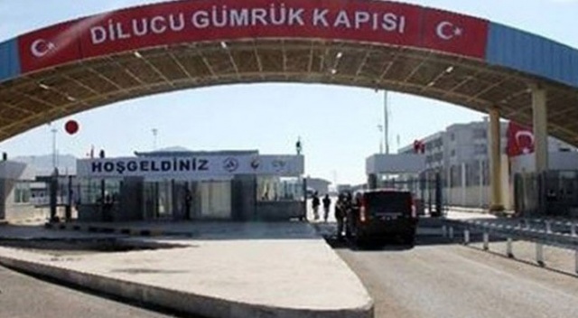 Bakan Koca: Türkiye-İran sınır kapısı geçici olarak kapatıldı