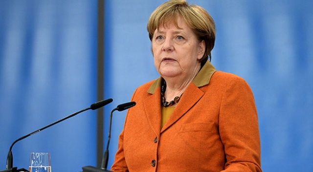 Merkel’in ikinci koronavirüs testi de negatif çıktı