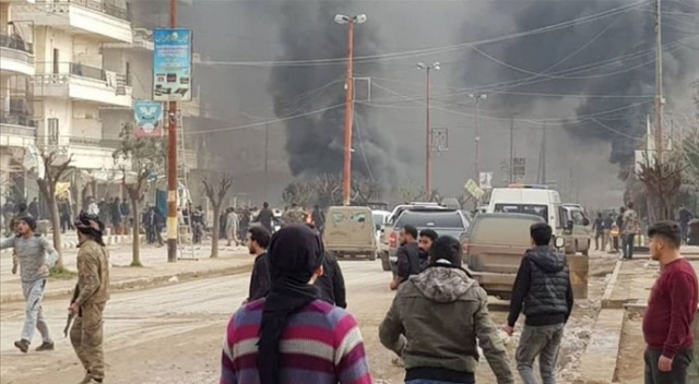 Afrin&#039;de bomba yüklü tankerle terör saldırısı: 20 ölü