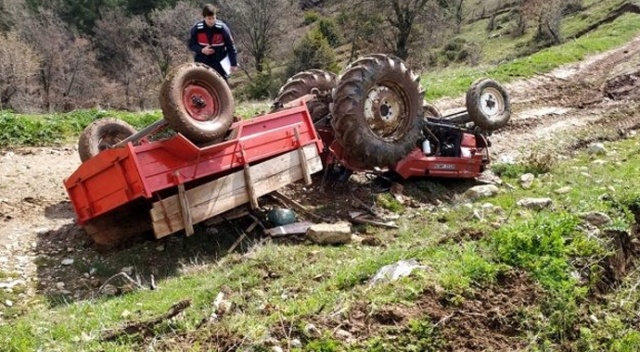 Gördes&#039;te traktör kazası: 1 ölü, 1 yaralı