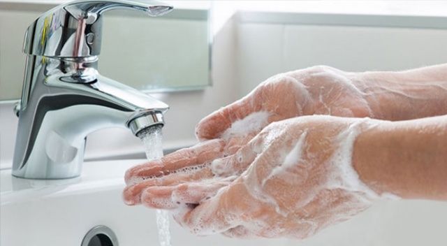 Kullanıcıları el yıkama konusunda uyarıyor