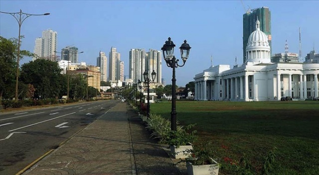 Sri Lanka&#039;da Covid-19 nedeniyle sokağa çıkma yasağı 2 hafta uzatıldı
