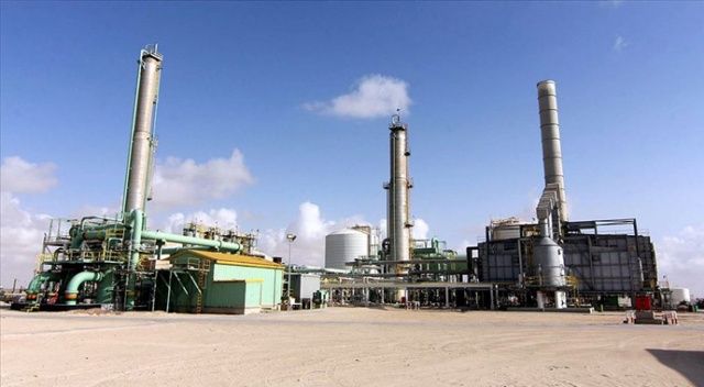 Afrika’nın en fazla petrol rezervine sahip Libya bu zenginliğini kullanmaktan mahrum