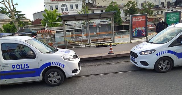 Beyazıt tramvay durağında erkek cesedi bulundu