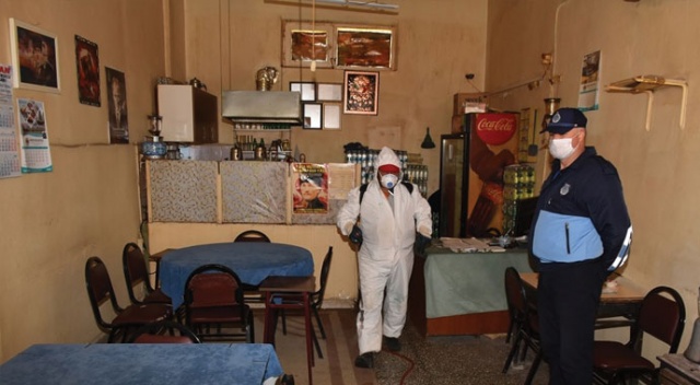 İnönü’de kahvehaneler dezenfekte edildi