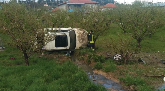 Kontrolden çıkan otomobil elma bahçesine takla attı: 1 yaralı
