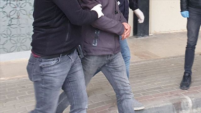 Muş&#039;un HDP&#039;li Altınova Belediye Başkanı Budak gözaltına alındı