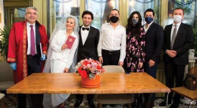 Oyuncu Didem Balçın, avukat nişanlısı ile sessiz sedasız dünyaevine girdi