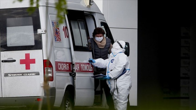 Çin&#039;de 4 aydır Kovid-19 tedavisi gören doktor hayatını kaybetti