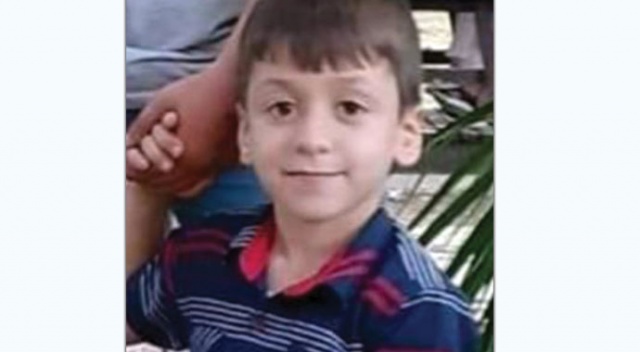Minibüsün çarptığı 7 yaşındaki çocuk hayatını kaybetti
