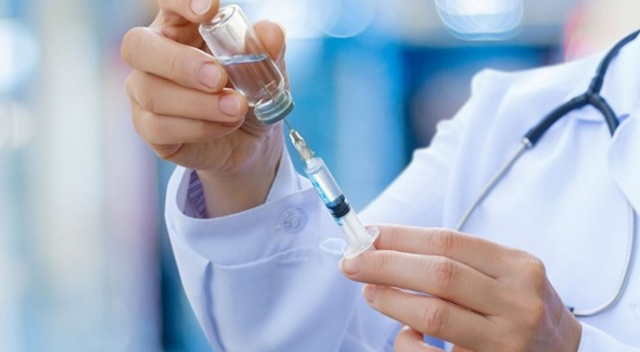 Aşıda yeni umut: 30 bin kişi ile yapılacak testler başladı