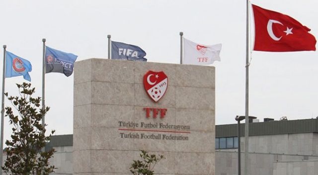 Bakan Kasapoğlu, TFF Yönetim Kurulu toplantısına katıldı