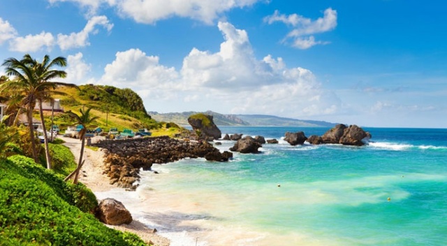 Barbados&#039;tan tatil gibi iş imkanı: Evden çalışan turistlere 1 yıllık oturum izni