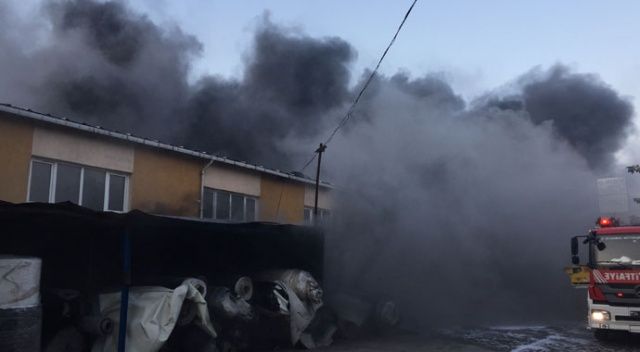 Başakşehir&#039;de fabrika yangını