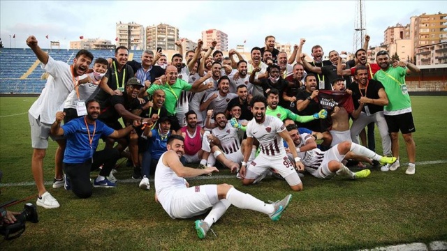 Futbol camiasından Hatayspor&#039;a tebrik