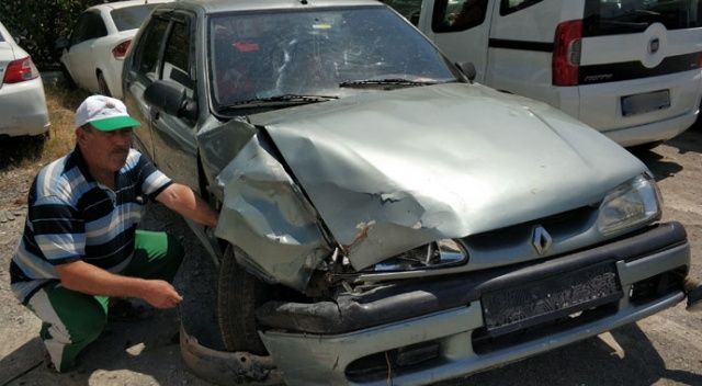 Samsun&#039;da otomobil kaldırıma çıktı: 1 ölü