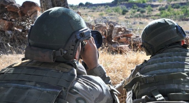 Zeytin Dalı bölgesinde 3 PKK/YPG’li terörist gözaltına alındı