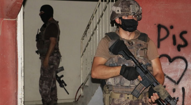 Adana&#039;da PKK&#039;nın gençlik yapılanmasına operasyon: 13 gözaltı