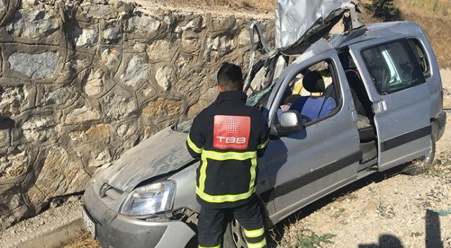 Amasya&#039;da trafik kazası: 1 ölü, 1 yaralı