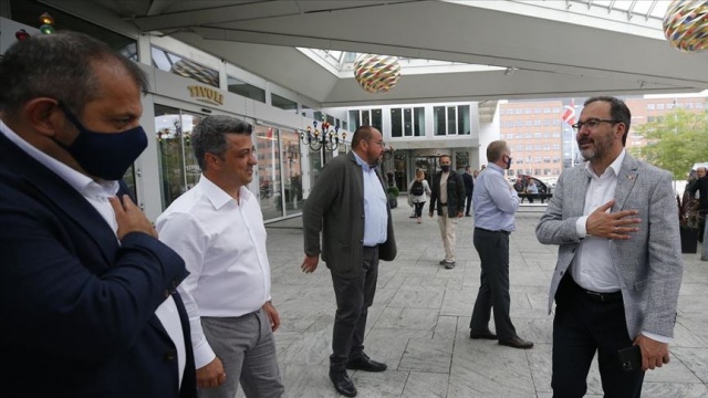 Bakan Kasapoğlu&#039;ndan Medipol Başakşehir&#039;e destek ziyareti