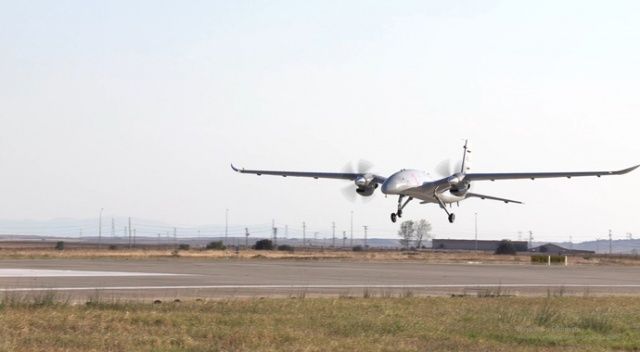 Bayraktar AKINCI TİHA&#039;nın ikinci protopi ilk uçuş testini başarıyla tamamladı
