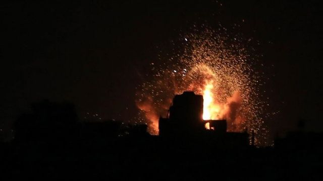 İsrail, Gazze&#039;de Hamas&#039;a ait bir noktayı vurdu